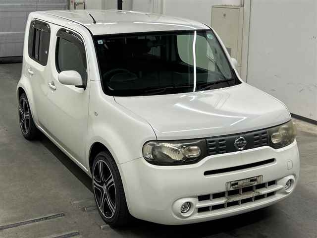 NISSAN CUBE — фото