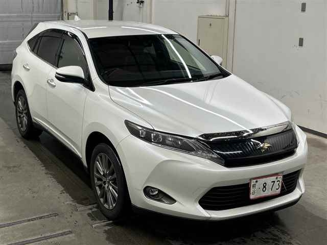 TOYOTA HARRIER — фото