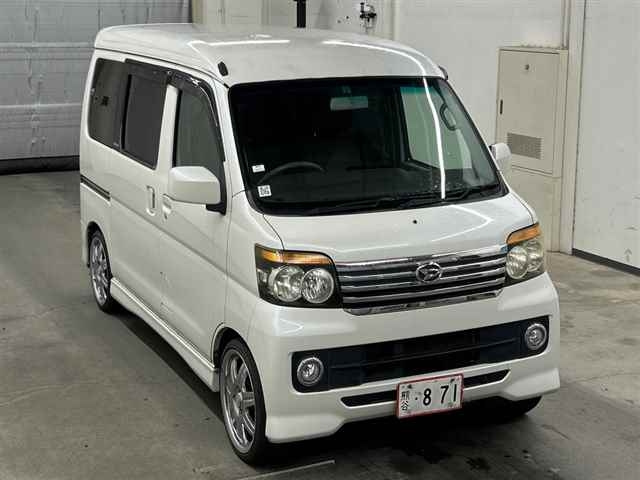 DAIHATSU ATRAI — фото