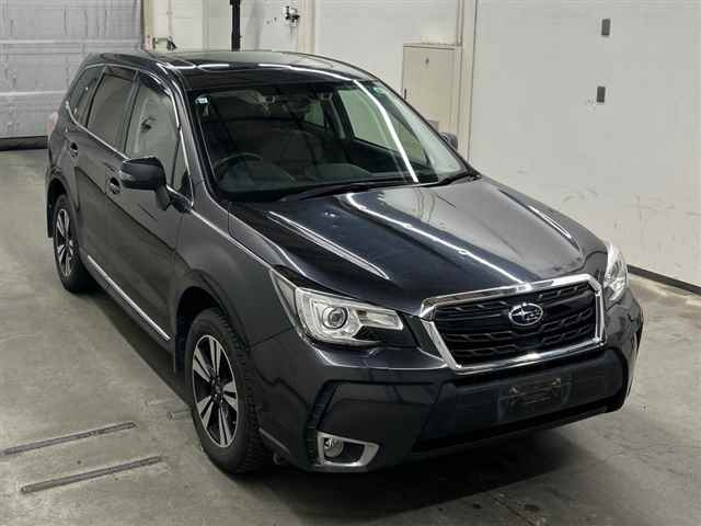 SUBARU FORESTER — фото