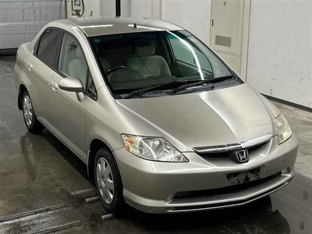 HONDA FIT — фото