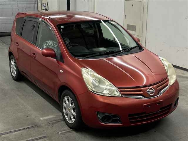 NISSAN NOTE — фото
