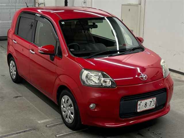 TOYOTA PORTE — фото