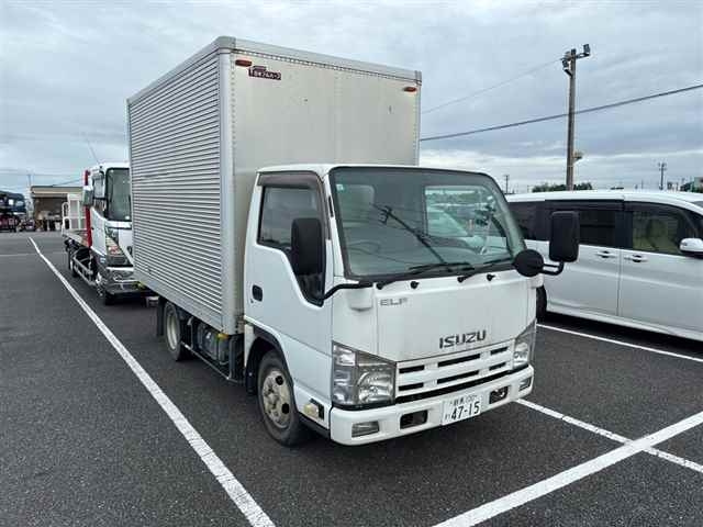 ISUZU ELF — фото