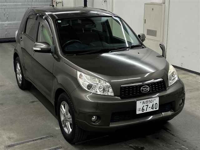 DAIHATSU BEGO
