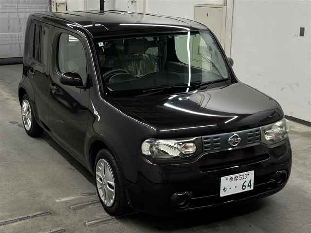 NISSAN CUBE — фото