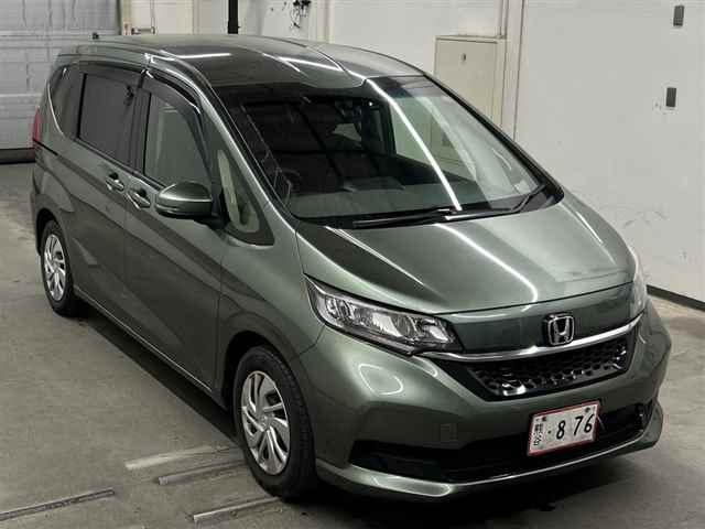 HONDA FREED — фото