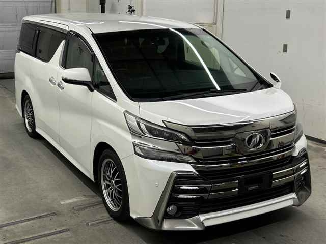 TOYOTA VELLFIRE — фото