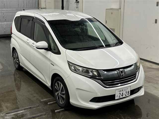 HONDA FREED — фото