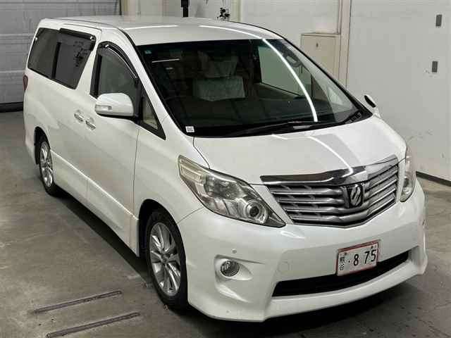TOYOTA ALPHARD — фото