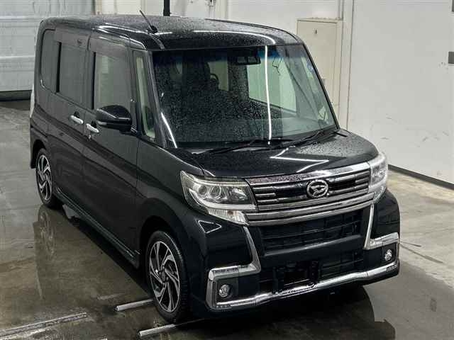 DAIHATSU TANTO — фото