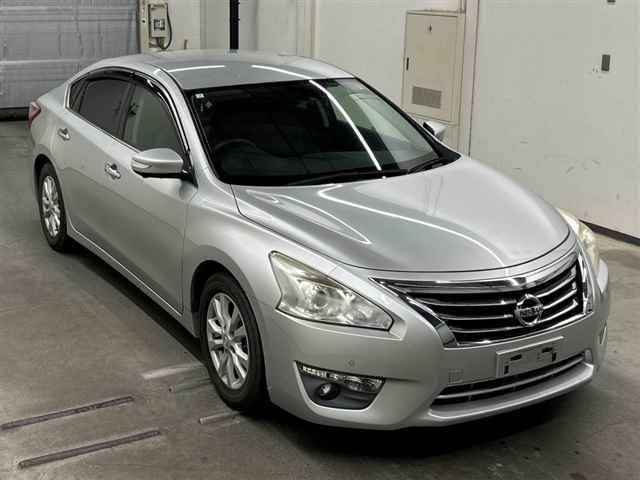 NISSAN TEANA