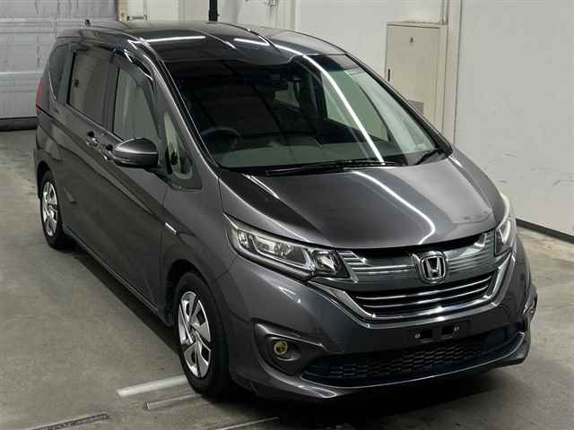 HONDA FREED — фото