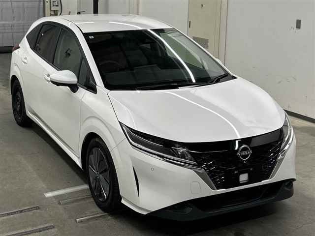 NISSAN NOTE — фото