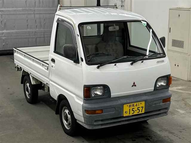 MITSUBISHI MINICAB — фото