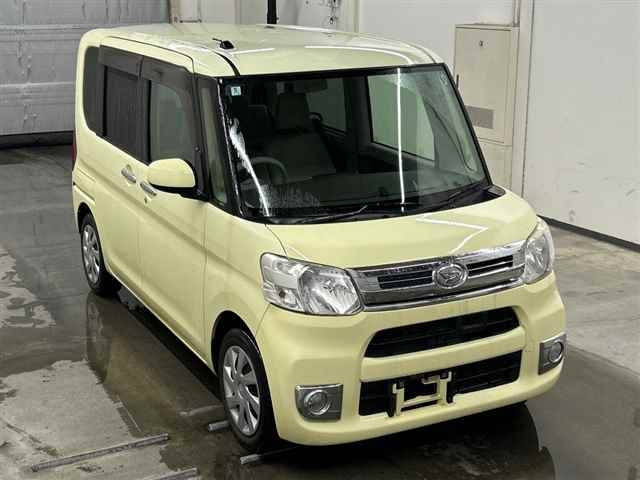 DAIHATSU TANTO — фото