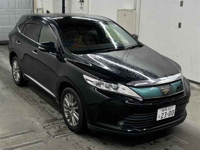 TOYOTA HARRIER — фото