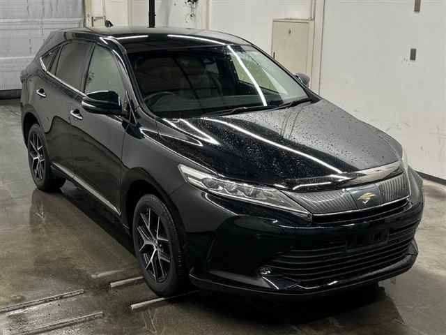 TOYOTA HARRIER — фото