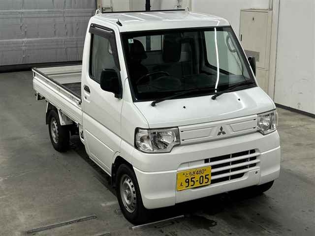 MITSUBISHI MINICAB — фото