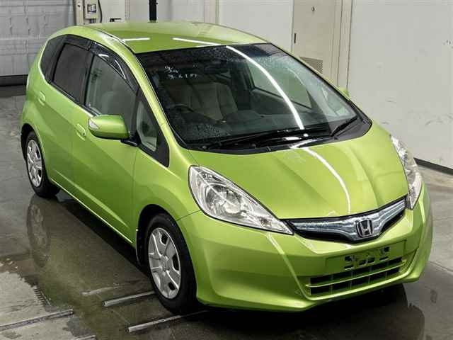 HONDA FIT — фото
