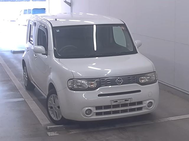 NISSAN CUBE — фото