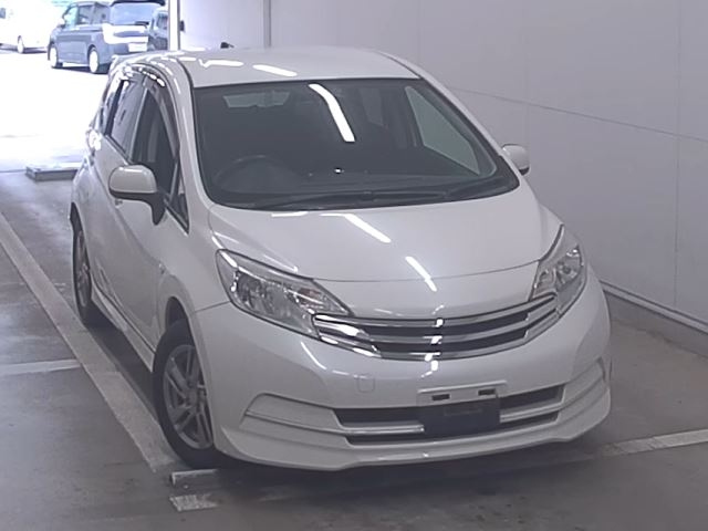 NISSAN NOTE — фото