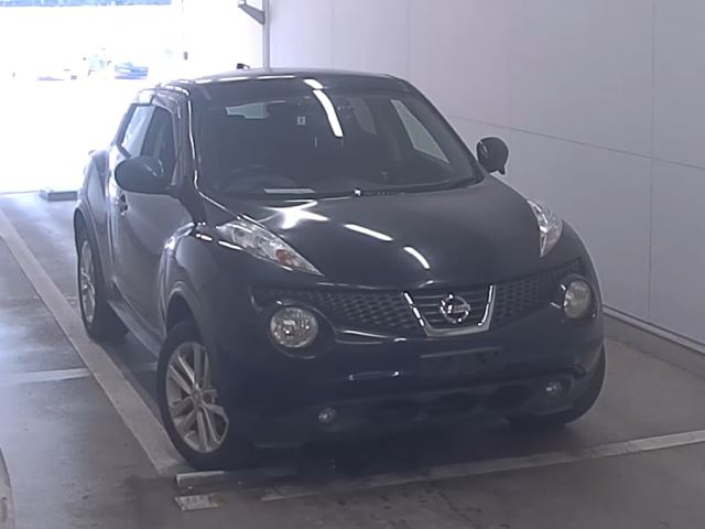 NISSAN JUKE — фото