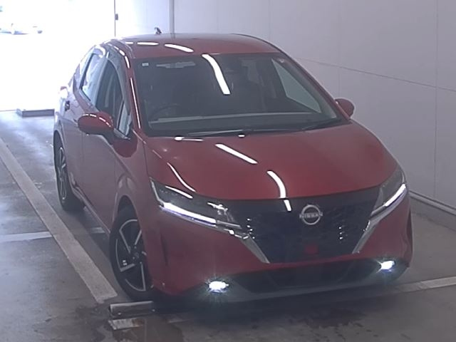NISSAN NOTE — фото