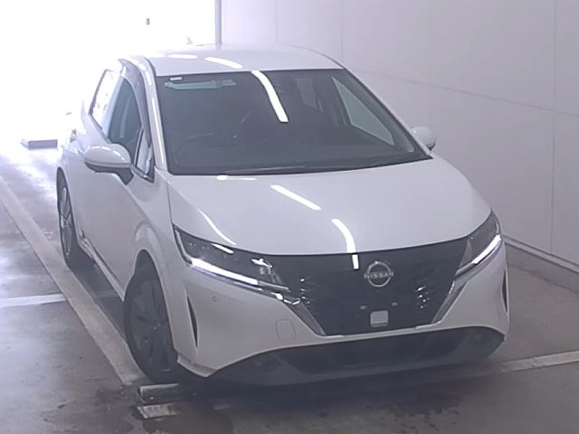 NISSAN NOTE — фото