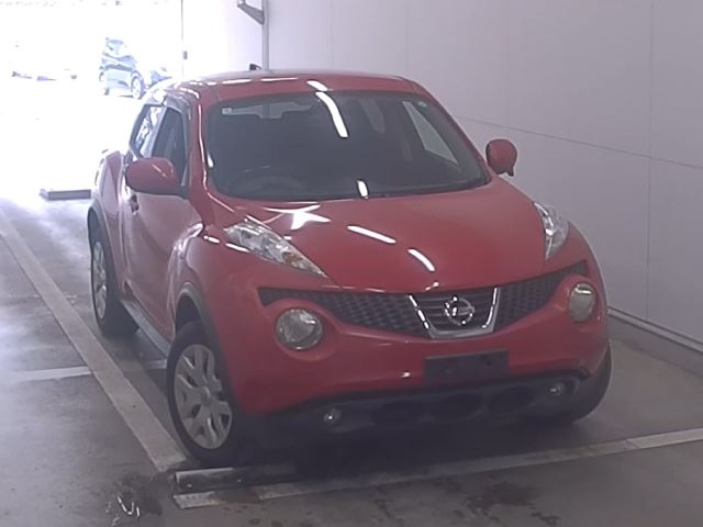 NISSAN JUKE — фото