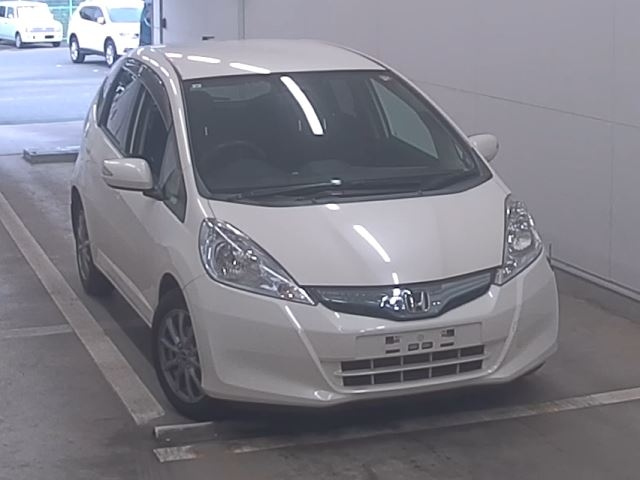 HONDA FIT — фото