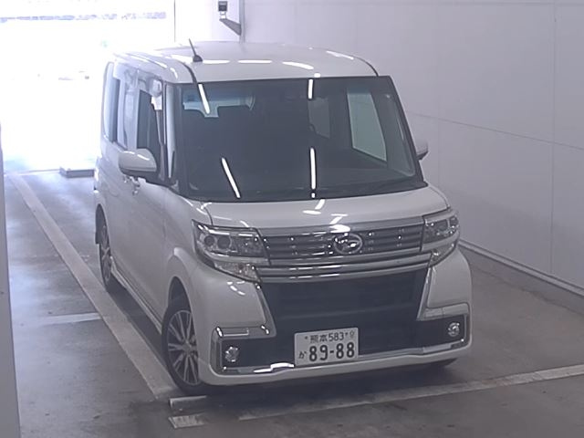 DAIHATSU TANTO — фото