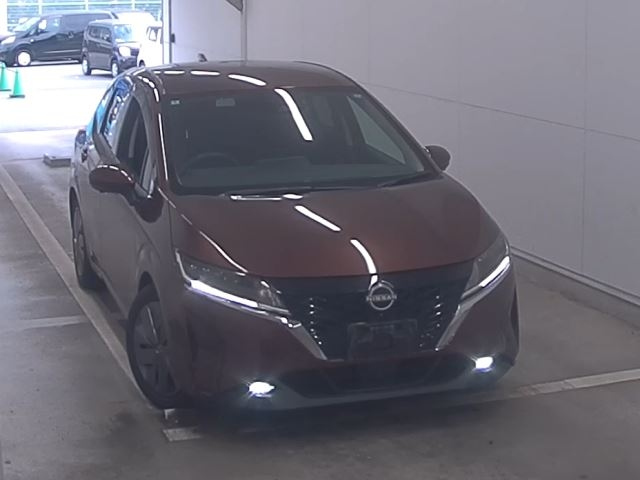 NISSAN NOTE — фото