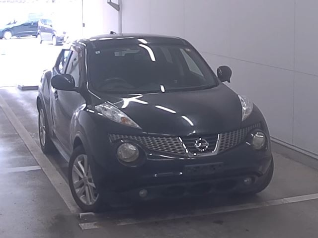 NISSAN JUKE — фото