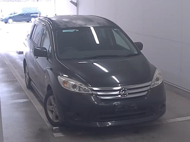 NISSAN LAFESTA — фото