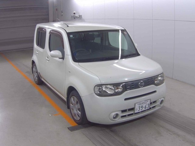 NISSAN CUBE — фото