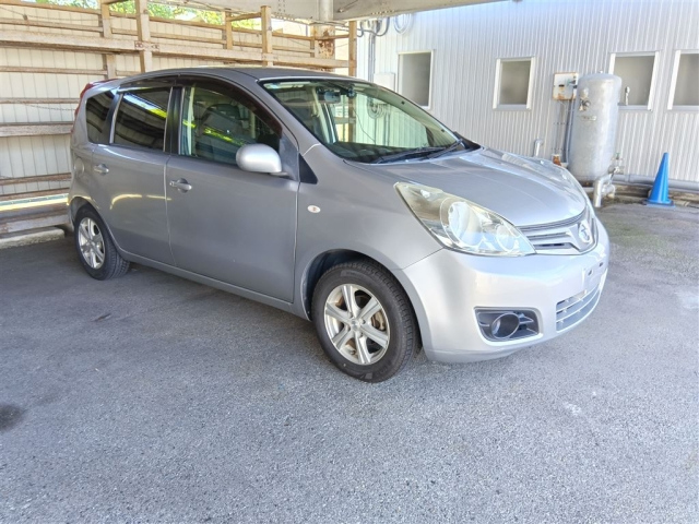 NISSAN NOTE — фото