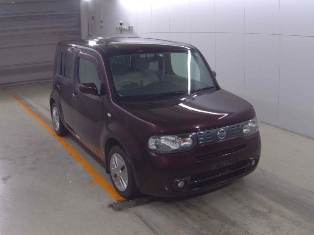 NISSAN CUBE — фото