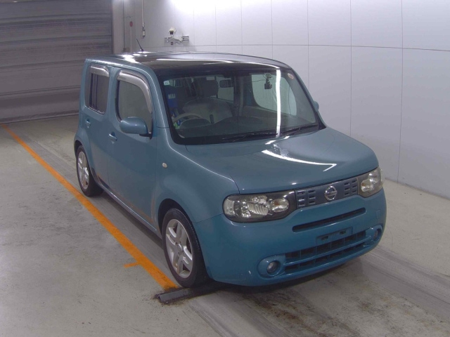 NISSAN CUBE — фото