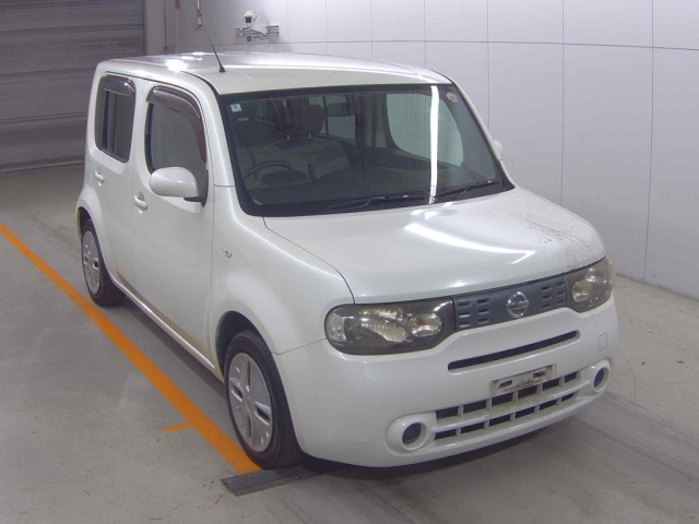 NISSAN CUBE — фото