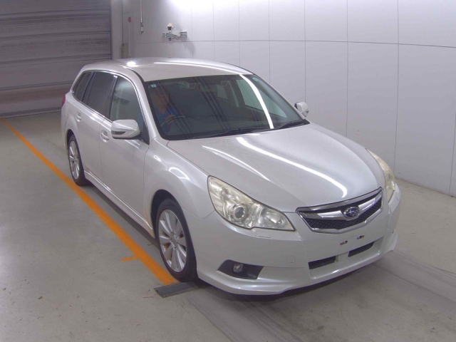 SUBARU LEGACY — фото