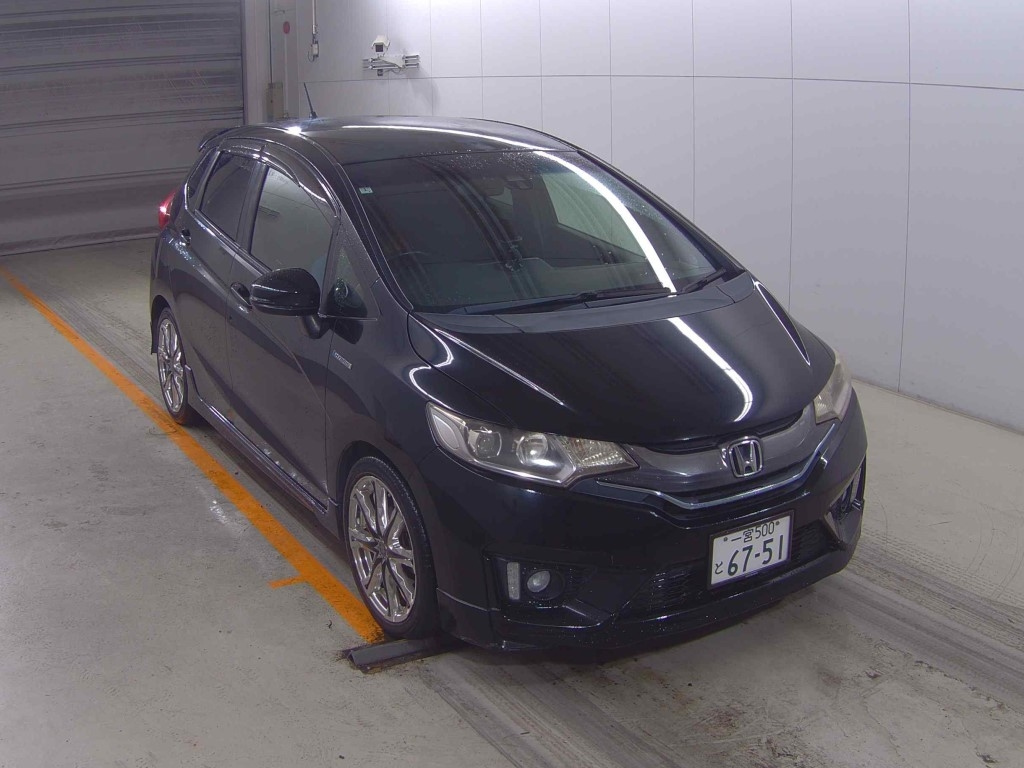 HONDA FIT — фото