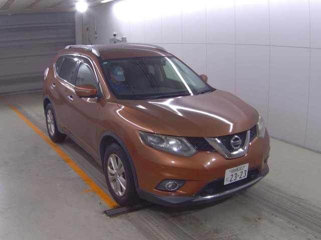 NISSAN X TRAIL — фото
