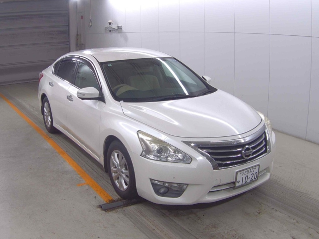 NISSAN TEANA — фото