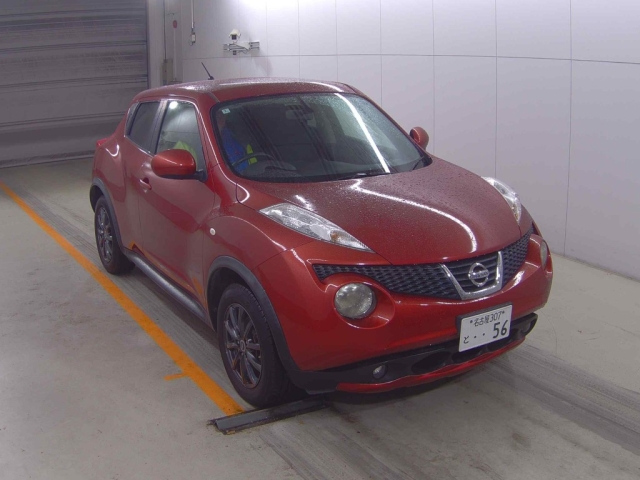 NISSAN JUKE — фото