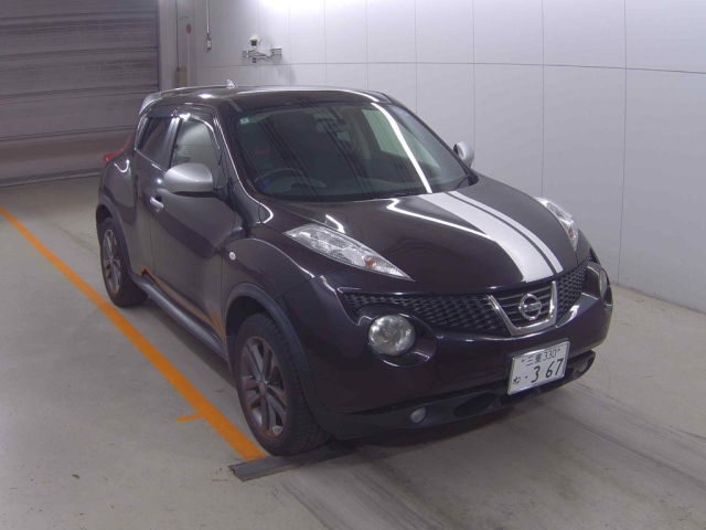 NISSAN JUKE — фото