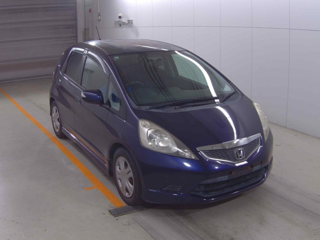 HONDA FIT — фото