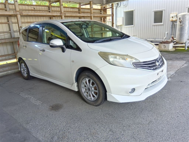 NISSAN NOTE — фото