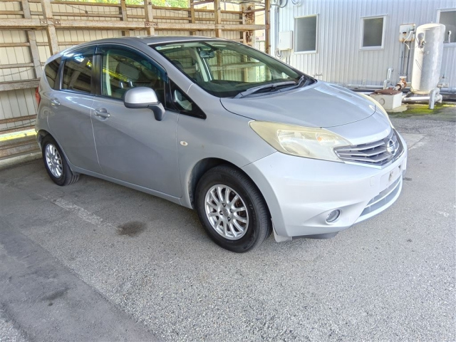 NISSAN NOTE — фото