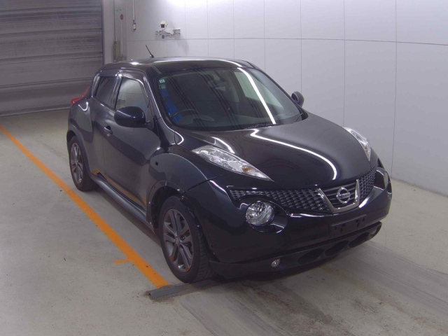 NISSAN JUKE — фото